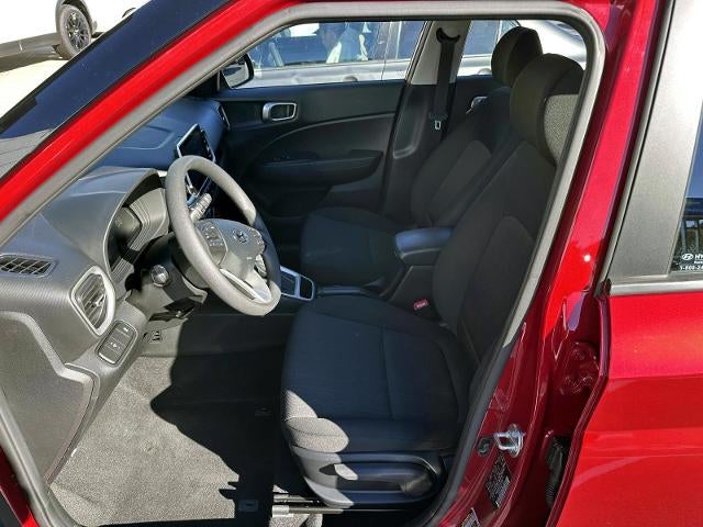 2025 Hyundai Venue SE