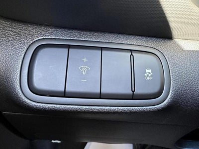 2025 Hyundai Venue SE