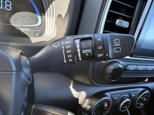 2025 Hyundai Venue SE