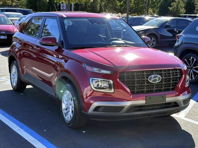 2025 Hyundai Venue SE