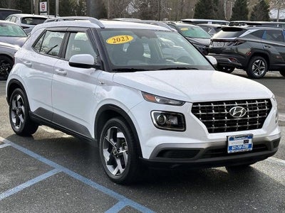 2023 Hyundai Venue SEL