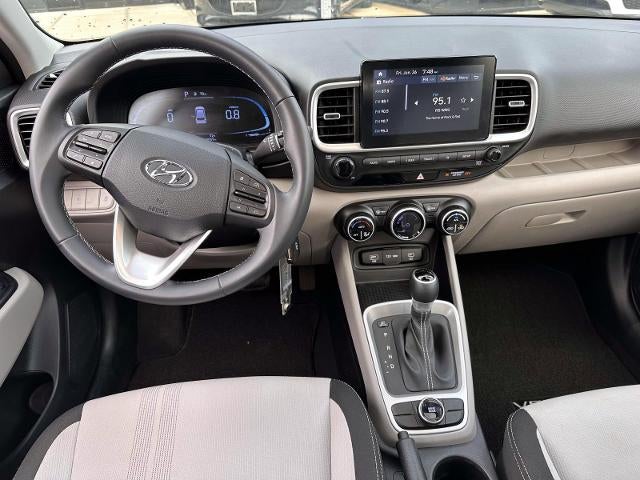 2023 Hyundai Venue SEL