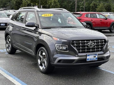 2023 Hyundai Venue SEL