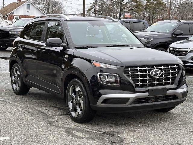 2023 Hyundai Venue SEL