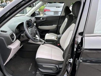 2024 Hyundai Venue SEL