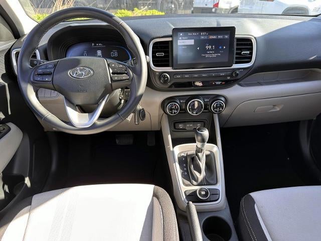 2023 Hyundai Venue SEL