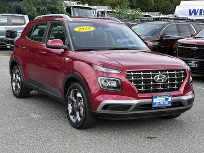 2023 Hyundai Venue SEL