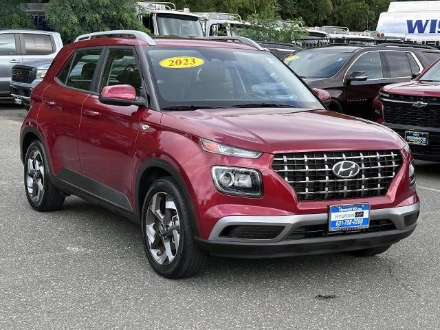 2023 Hyundai Venue SEL