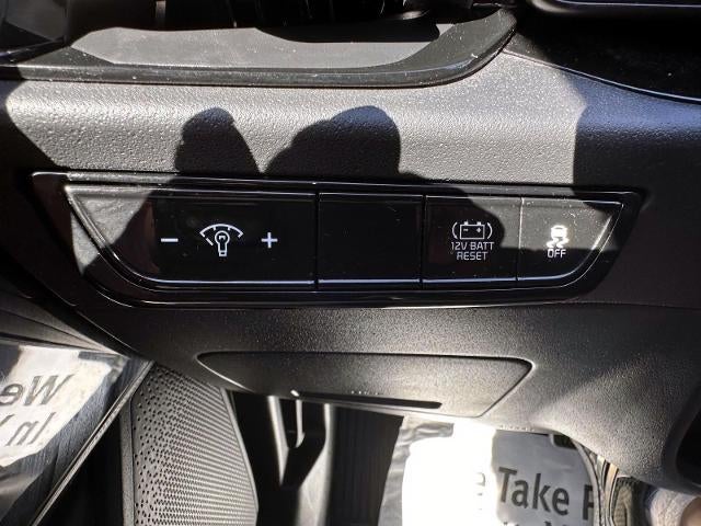 2023 Kia Niro EX