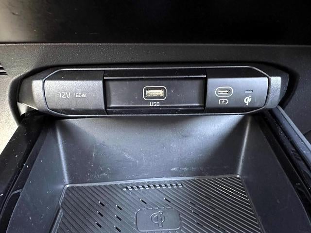 2023 Kia Niro EX